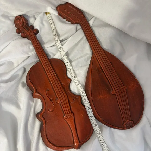 Vintage Violin Mandolin Wall Decor Brown Finish Mid Century Royal Cast Aluminum - Picture 8 of 9